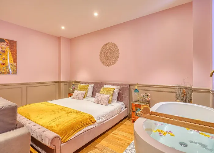 Apartment Luxury Republique *